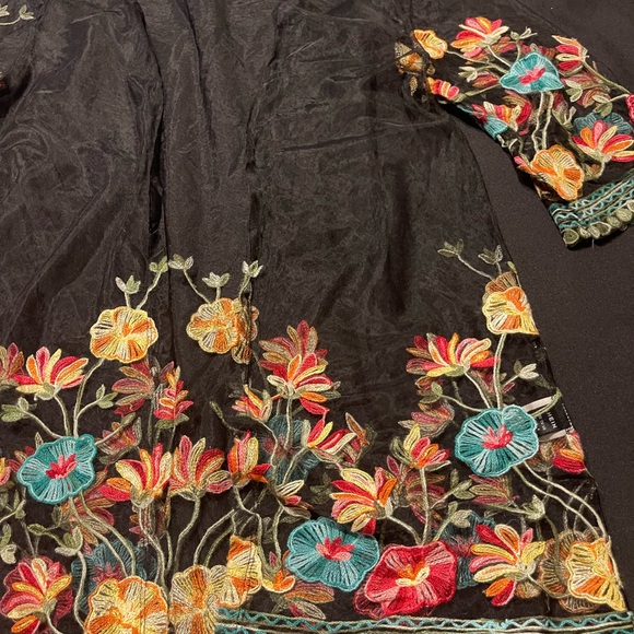Floral Embroidered Sheer Black kimono - Picture 2 of 5